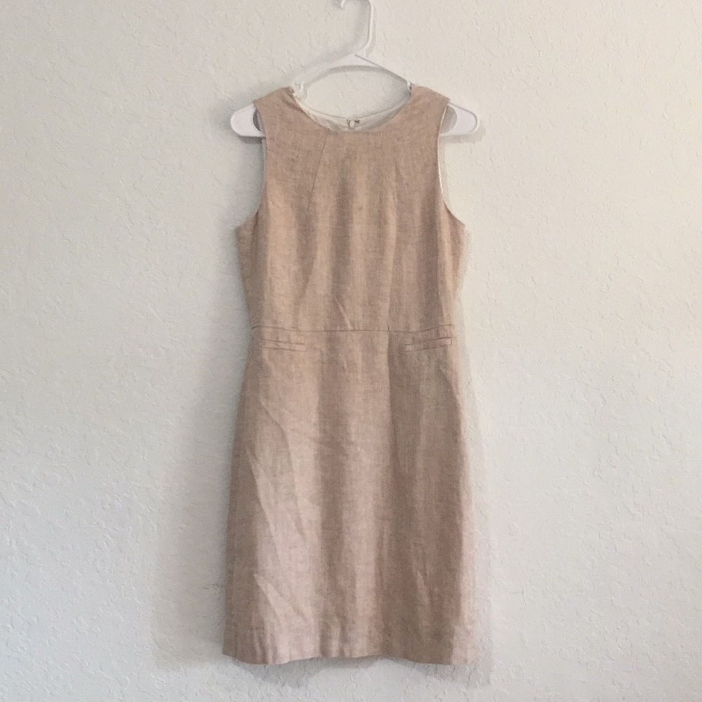 Dress - knee lenth